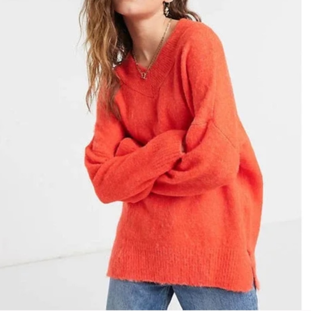 Topshop Red Oversize Cozy Long Sleeve V Neck Stretch
Pullover Sweater